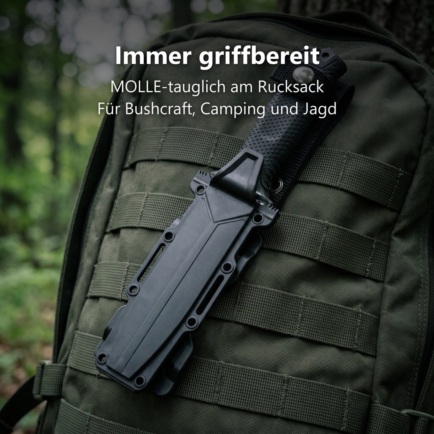 Ironhold Outdoormesser in der Scheide am Rucksack getragen